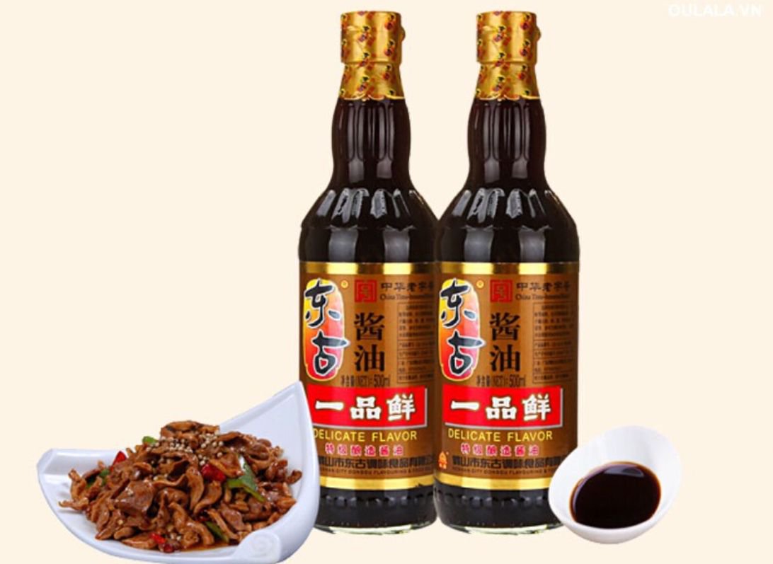 Chai xì dầu ngon bá cháy bọ chét tên Việt là nhất phẩm tiên ăn xong loại này k thể ăn được nước tương của Chinsu hay Maggie nữa
